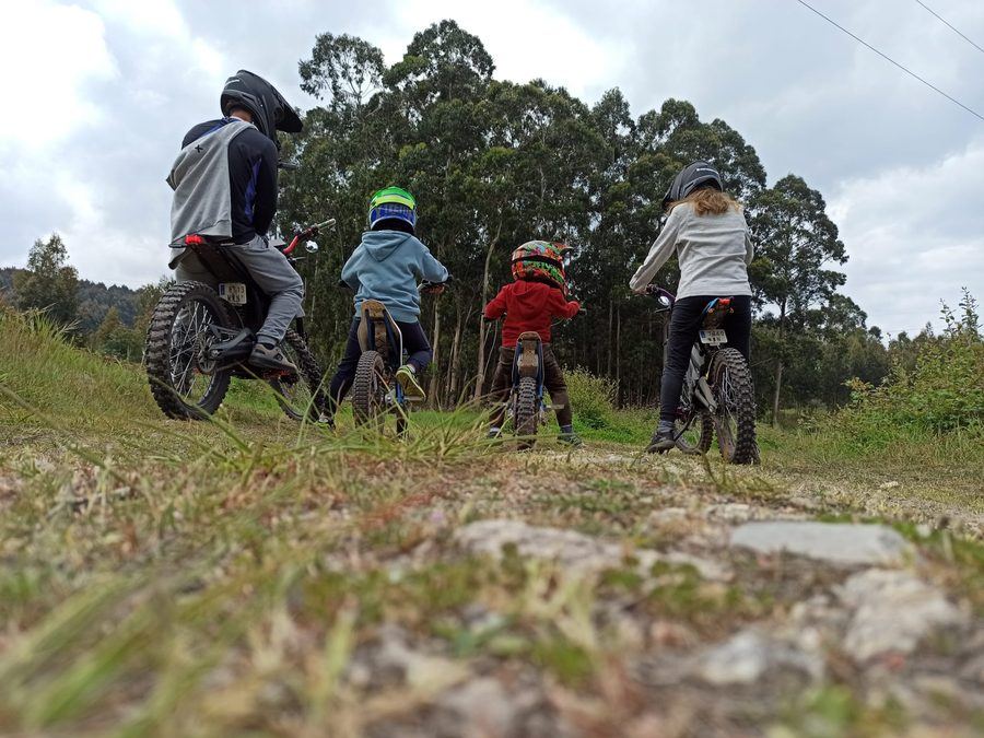 El equipo de DIRTBIKES.GAME